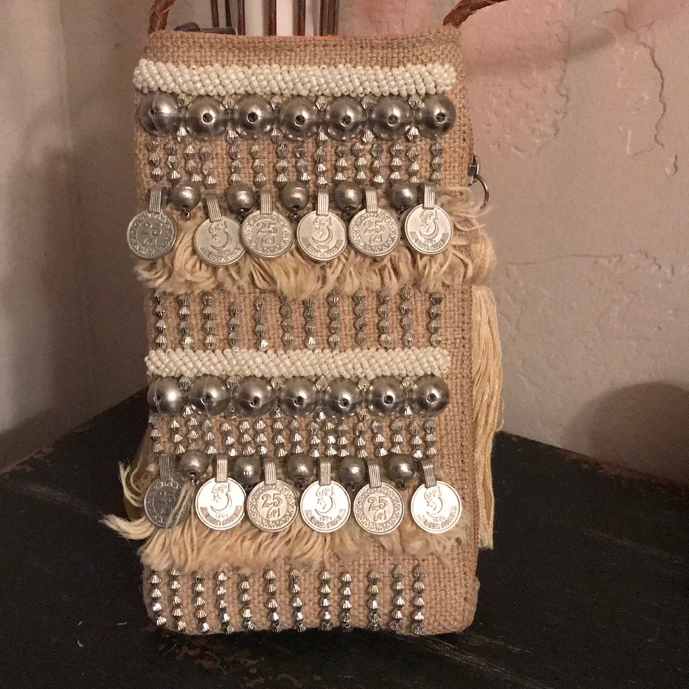 Steve Madden phone bag. Bohemian style